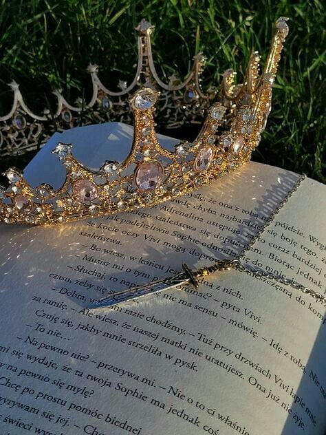 Book and Crown